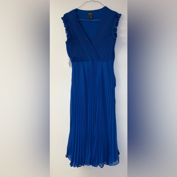 Cobalt Royal Blue Midi Pleated Dress by Taylor. Size 12 - Picture 4 of 6